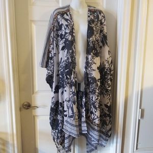 Avenue floral kimono